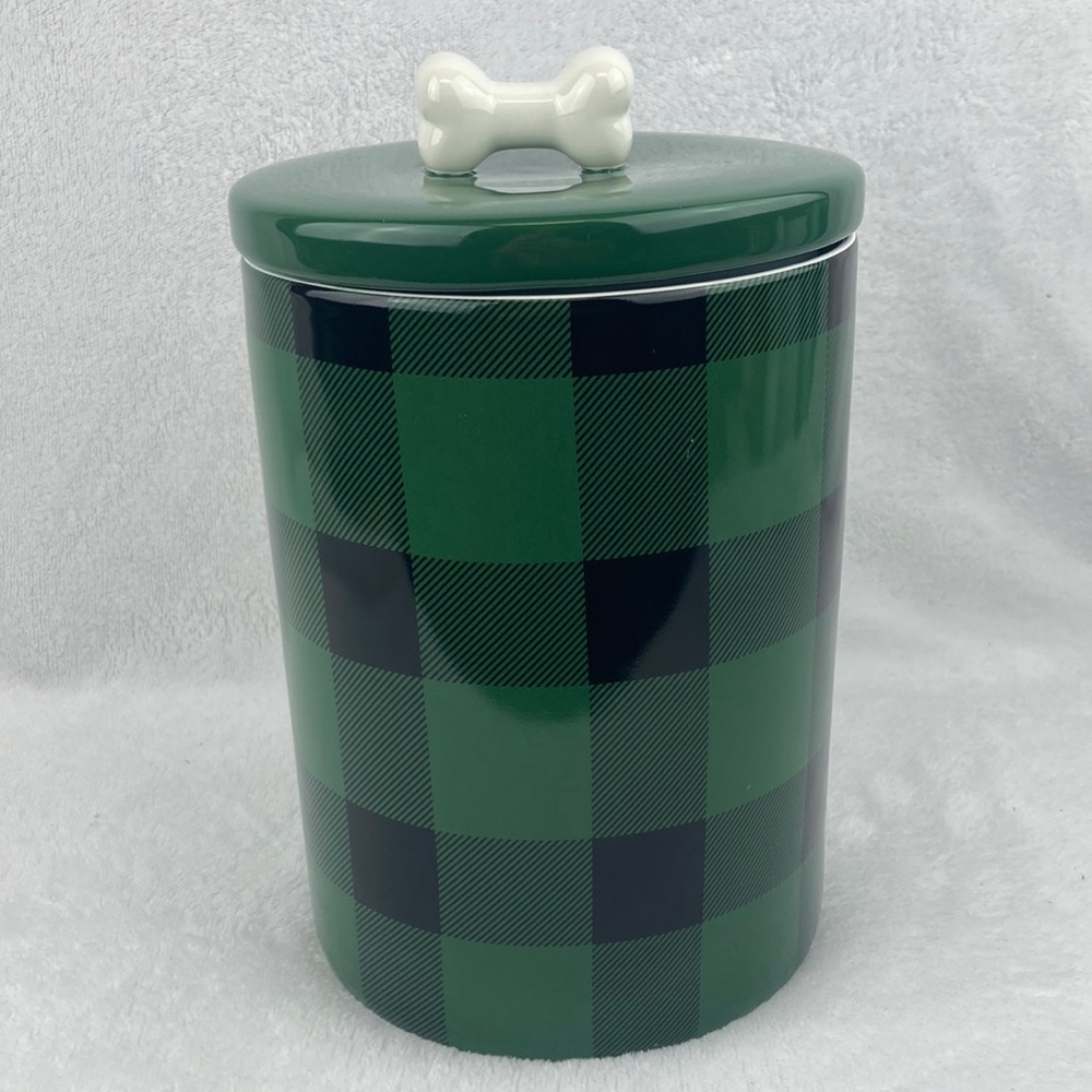 Paw & Tail Green Buffalo Plaid Ceramic Pet Treat Jar 9” NWT